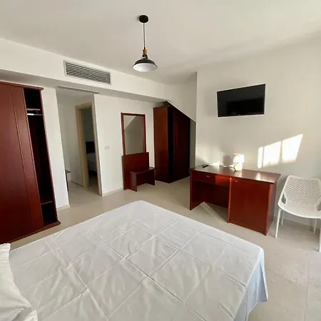 Del Moro Guest house Patu