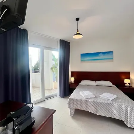 Del Moro Guest house Patu